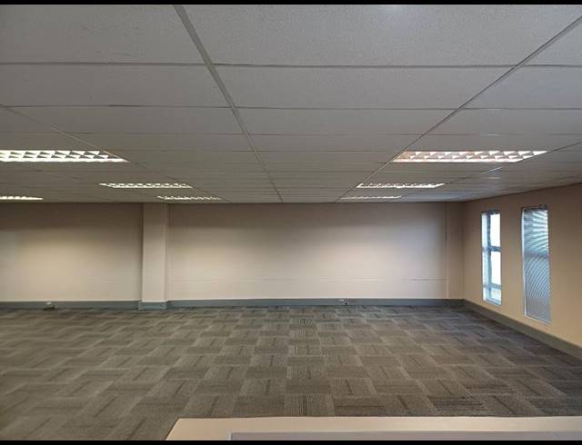 INDUSTRIAL PROPERTY TO RENT IN OLIFANTSFONTEIN